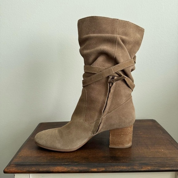 Tan Suede Tassle Boot - Picture 3 of 6